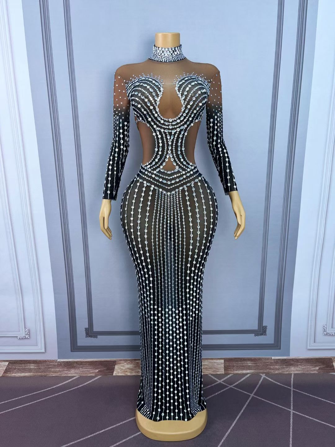 CELESINYI Kaochuan Crystal Pearl Strand Gown