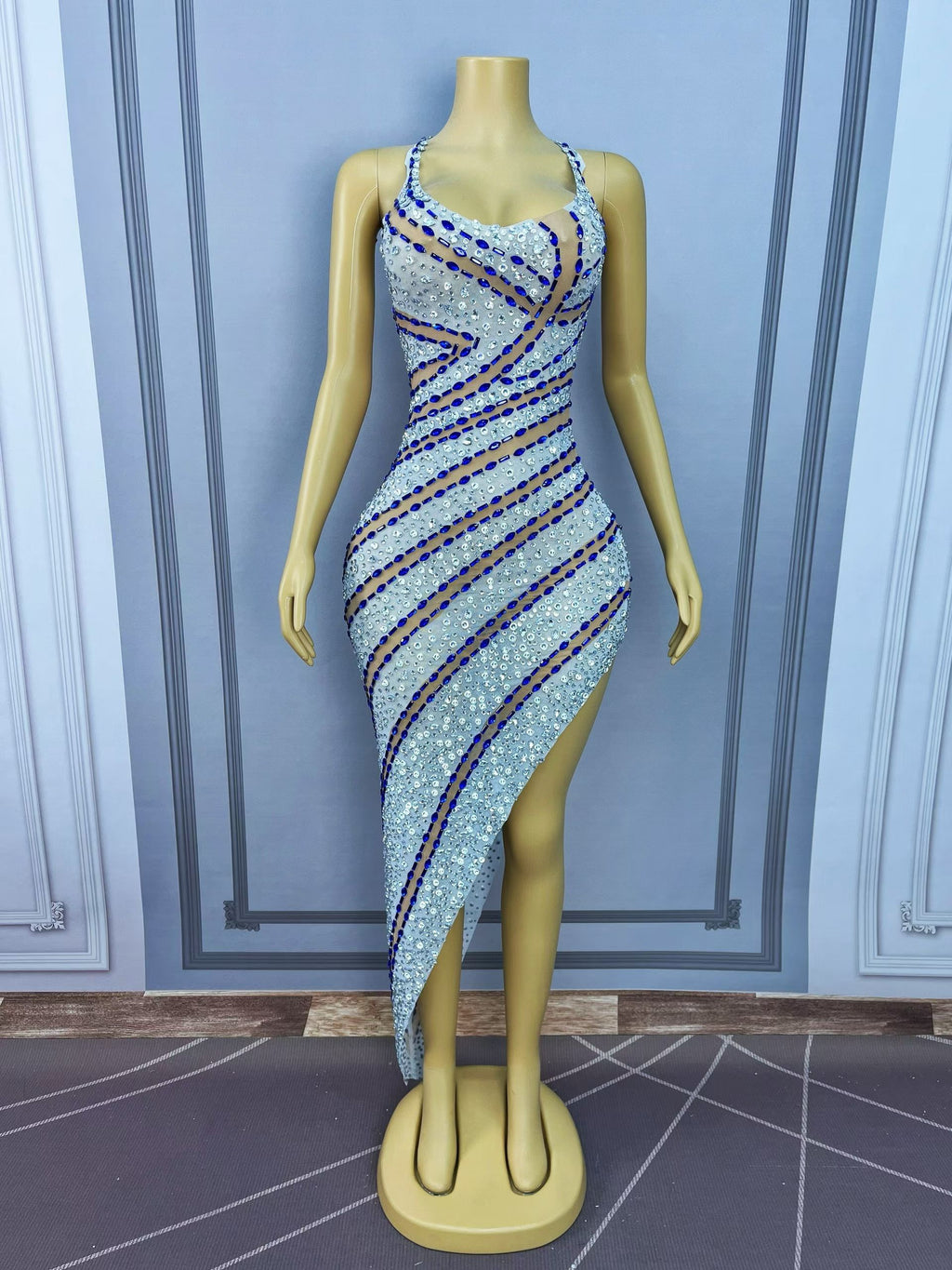 CELESINYI Landai Crystal Blue Band Asymmetric Gown