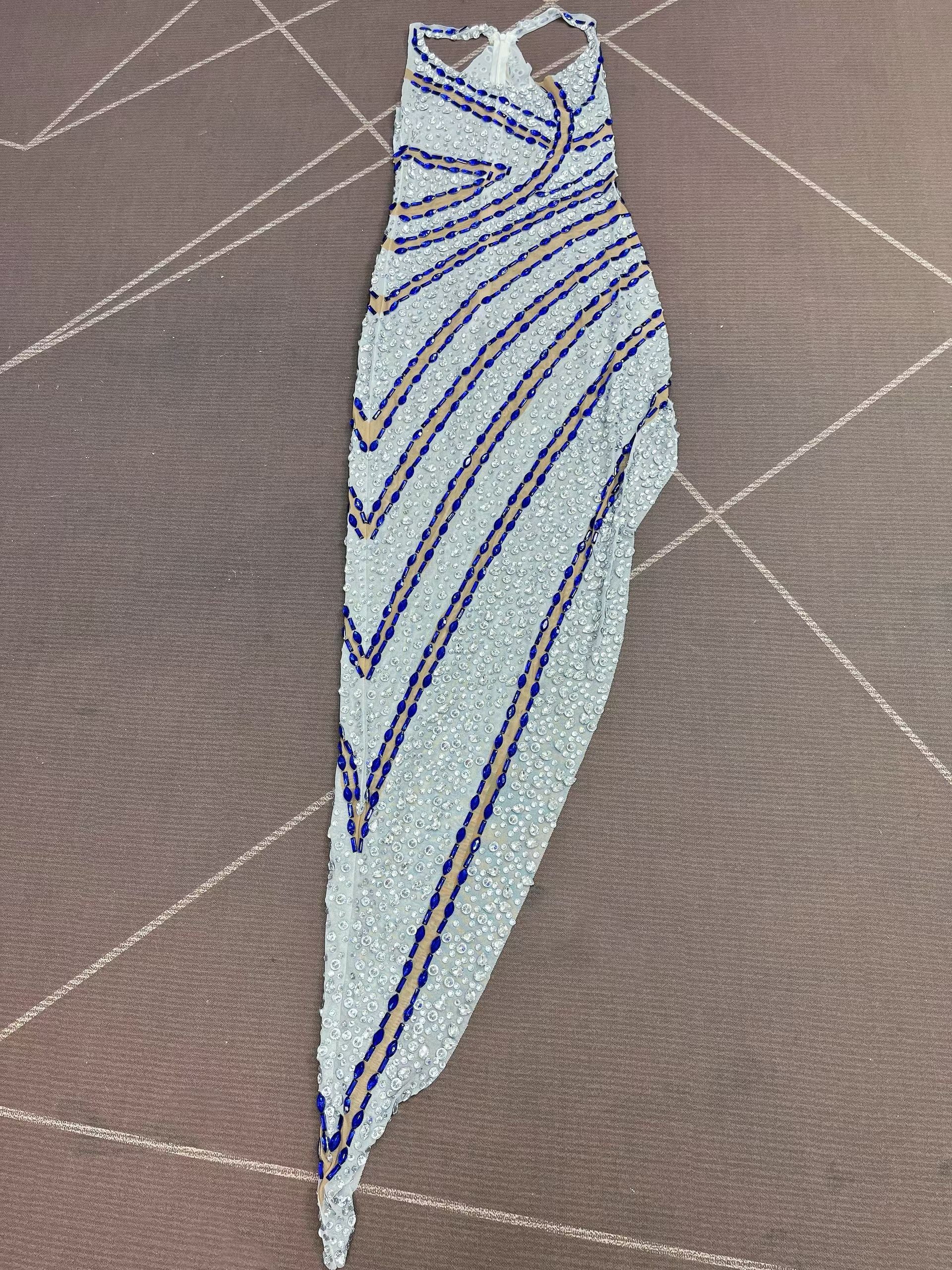 CELESINYI Landai Crystal Blue Band Asymmetric Gown