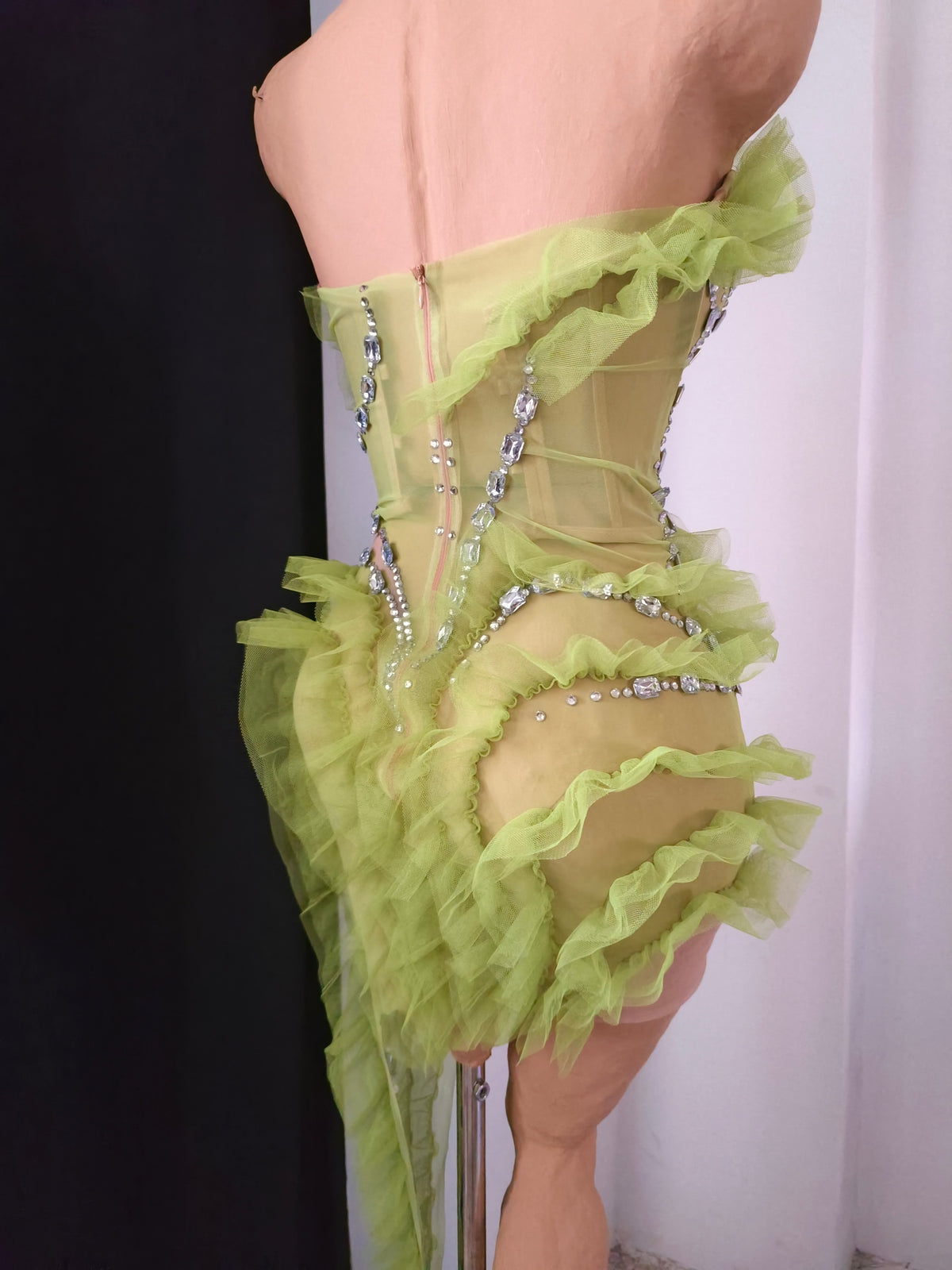 CELESINYI Shuizao Crystal Lime Ruffle Mini Dress