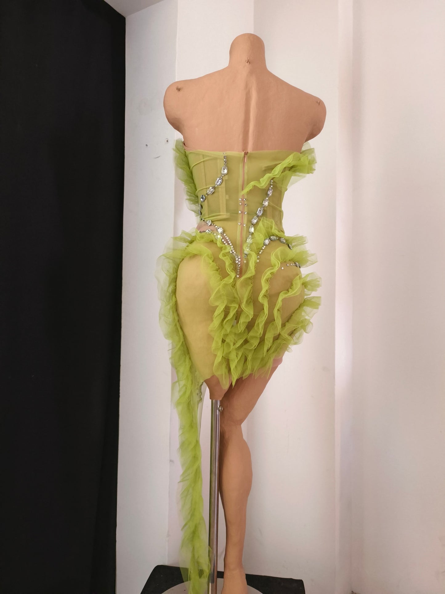 CELESINYI Shuizao Crystal Lime Ruffle Mini Dress