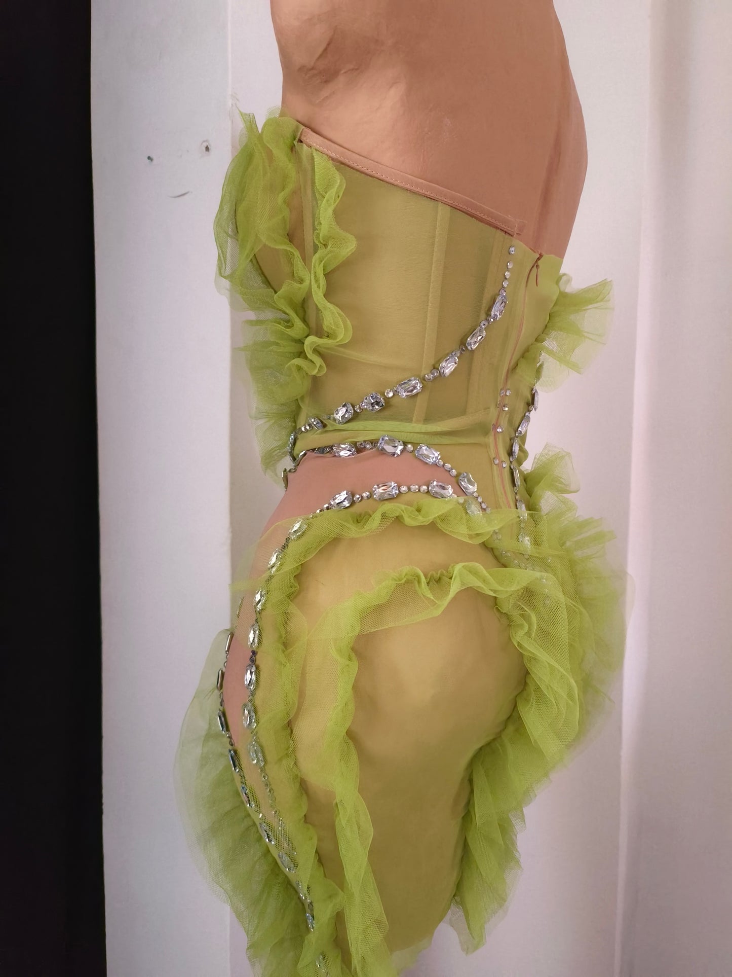 CELESINYI Shuizao Crystal Lime Ruffle Mini Dress