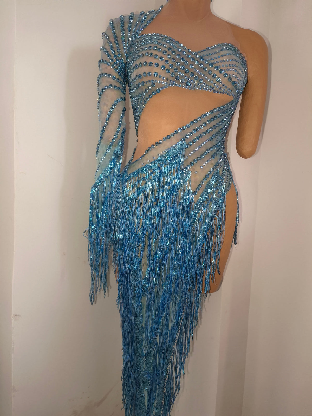 CELESINYI Qingche Crystal Ice Blue Fringe Mini Dress
