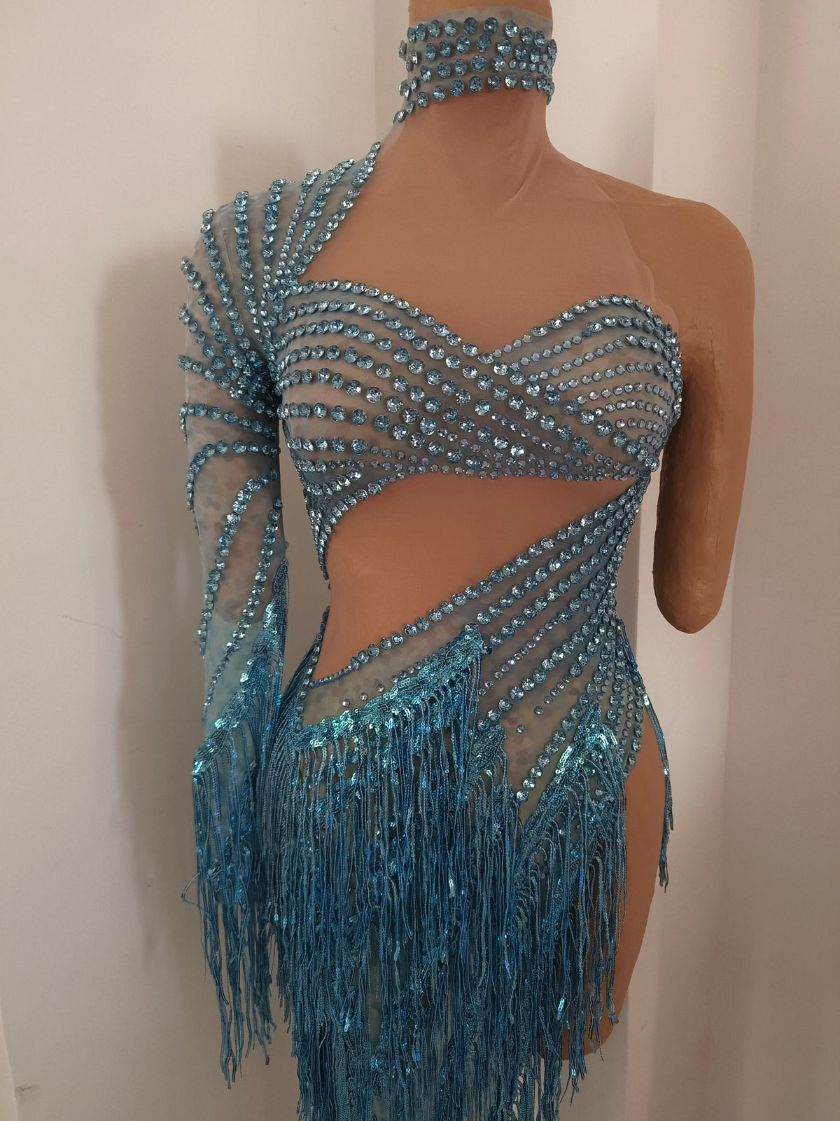 CELESINYI Qingche Crystal Ice Blue Fringe Mini Dress
