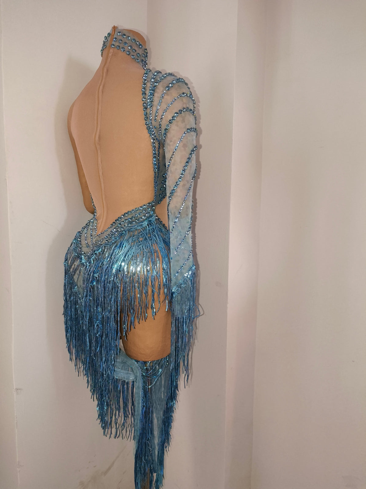 CELESINYI Qingche Crystal Ice Blue Fringe Mini Dress