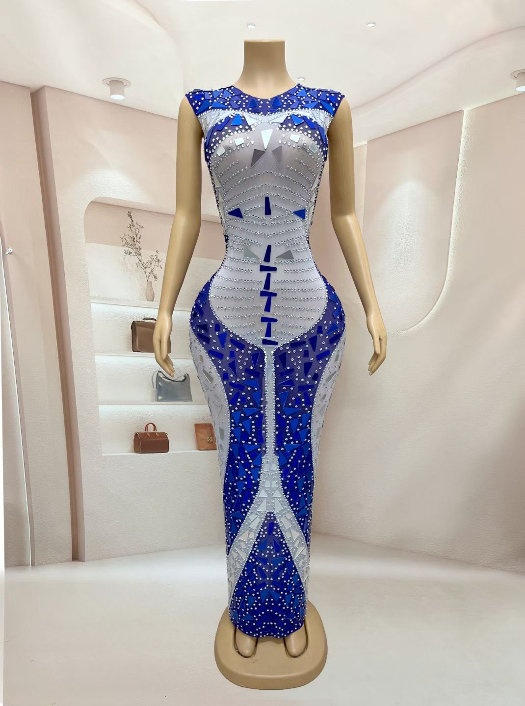 CELESINYI Liangpianmaitian Crystal Geometric Mirror Gown
