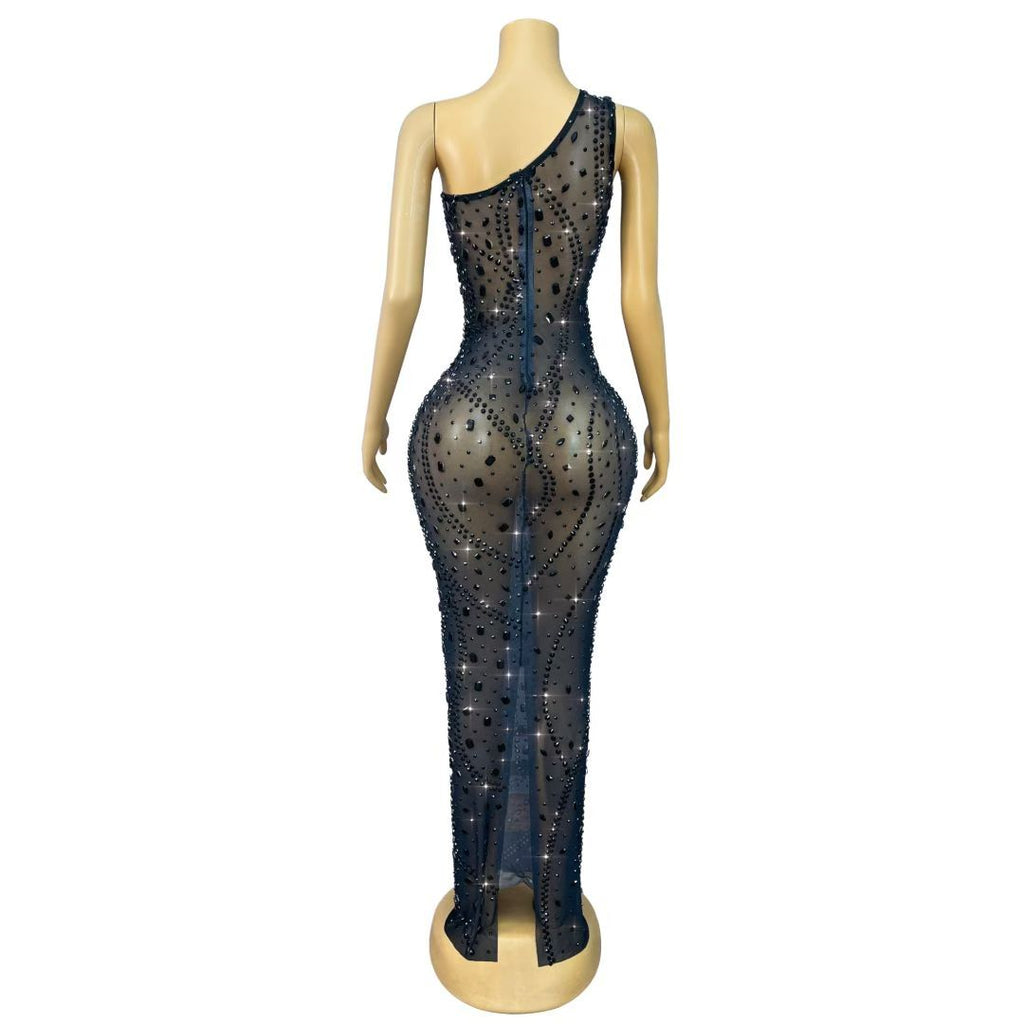 CELESINYI Moyuzai Crystal Black One-Shoulder Gown