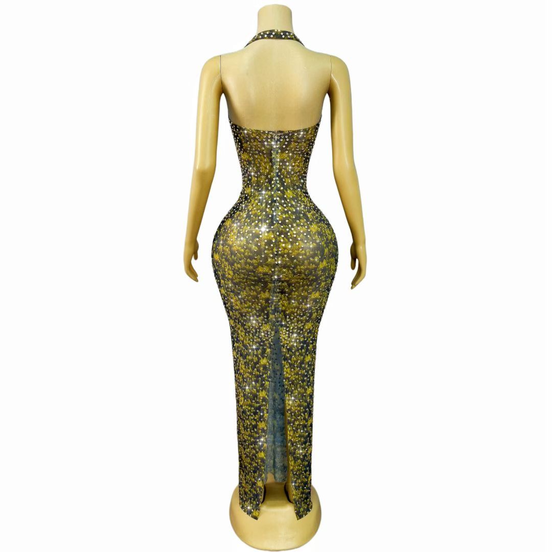 CELESINYI Baihualin Crystal Amber Halter Gown