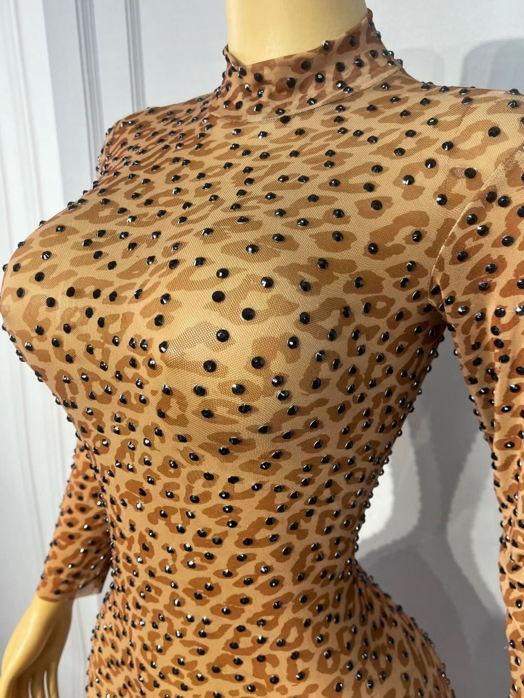 CELESINYI Baozi Crystal Leopard Stud Catsuit