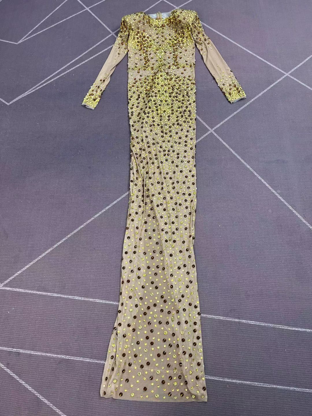 CELESINYI Kafeidou Crystal Gold Long Sleeve Gown