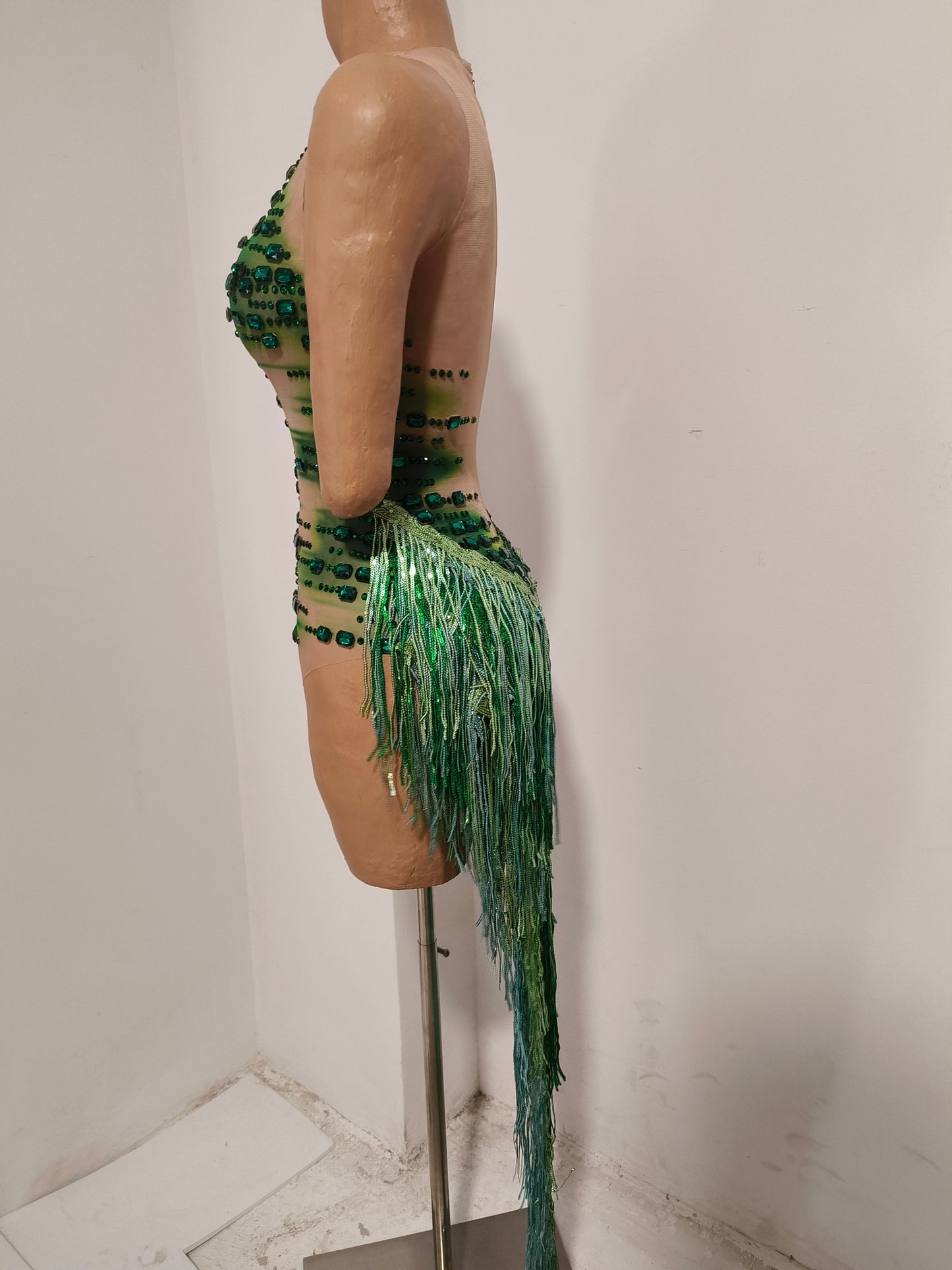 CELESINYI Zacao Crystal Emerald Fringe Bodysuit