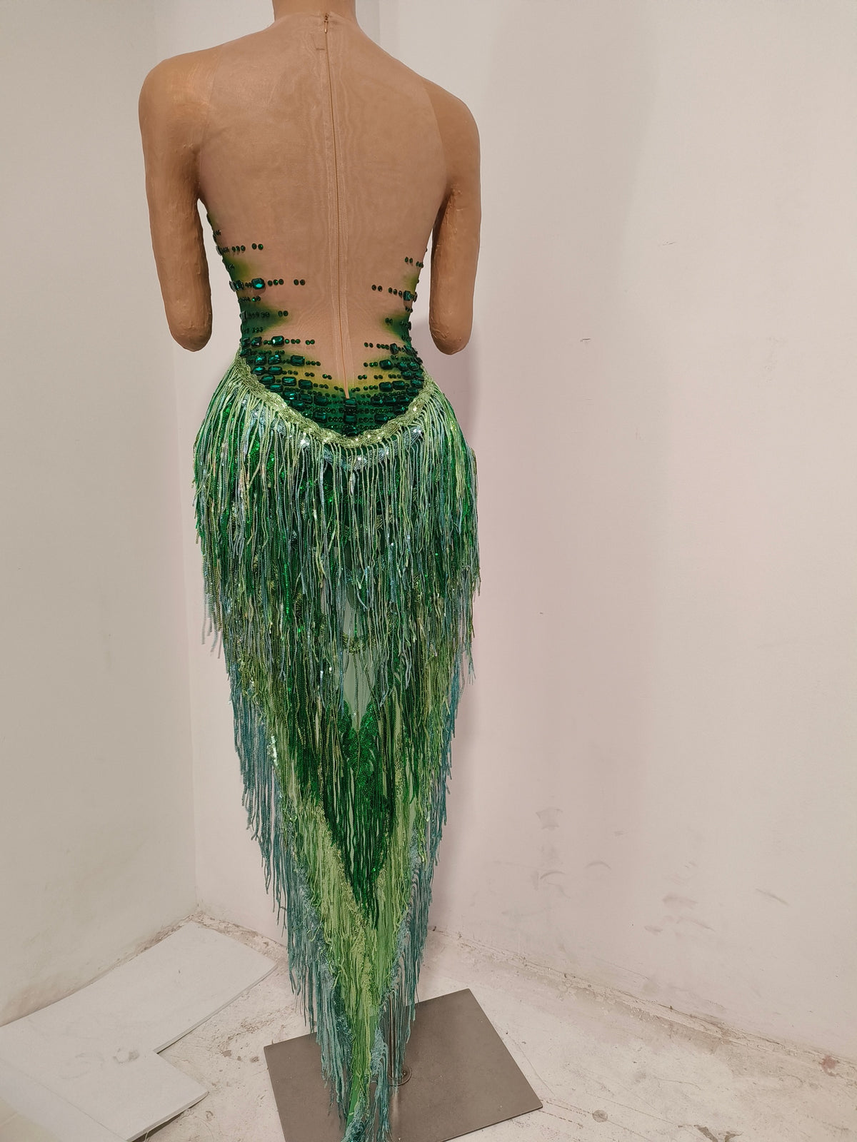 CELESINYI Zacao Crystal Emerald Fringe Bodysuit