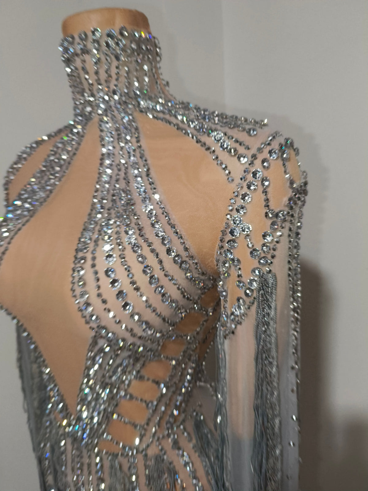 CELESINYI Tianhe Crystal Silver Cape Fringe Bodysuit