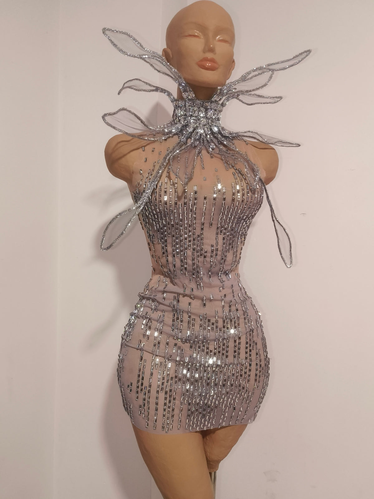 CELESINYI Mengya Crystal Wing Collar Mini Dress