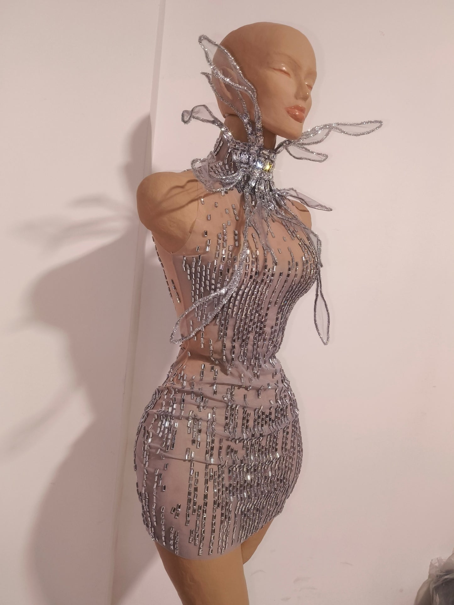 CELESINYI Mengya Crystal Wing Collar Mini Dress