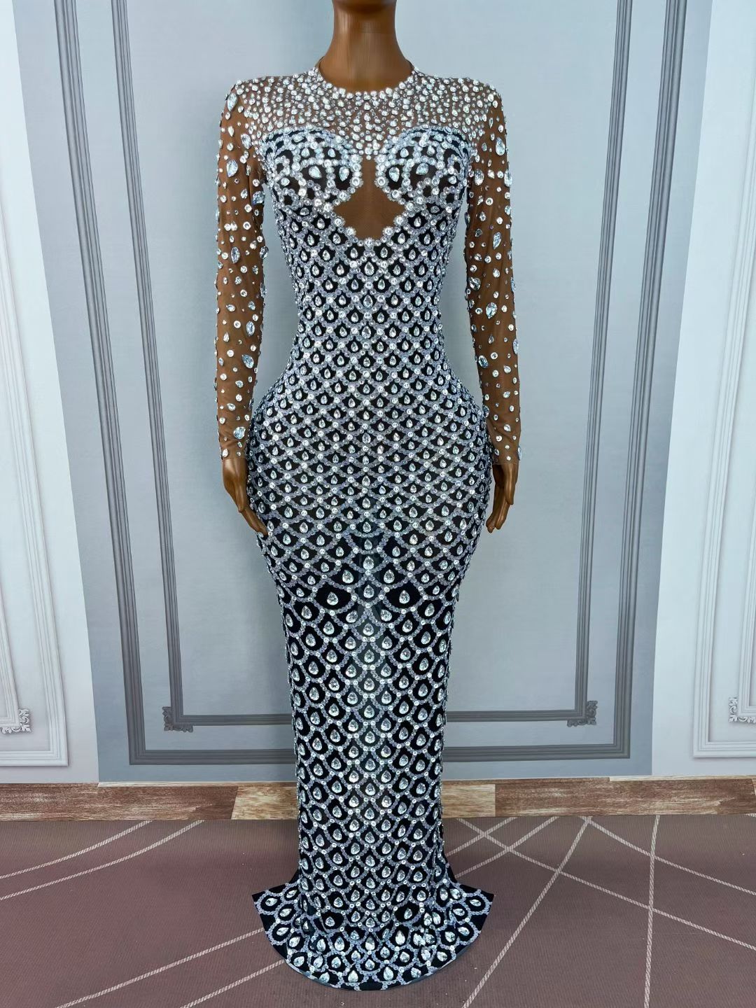 CELESINYI Yuquan Crystal Scale Mermaid Gown