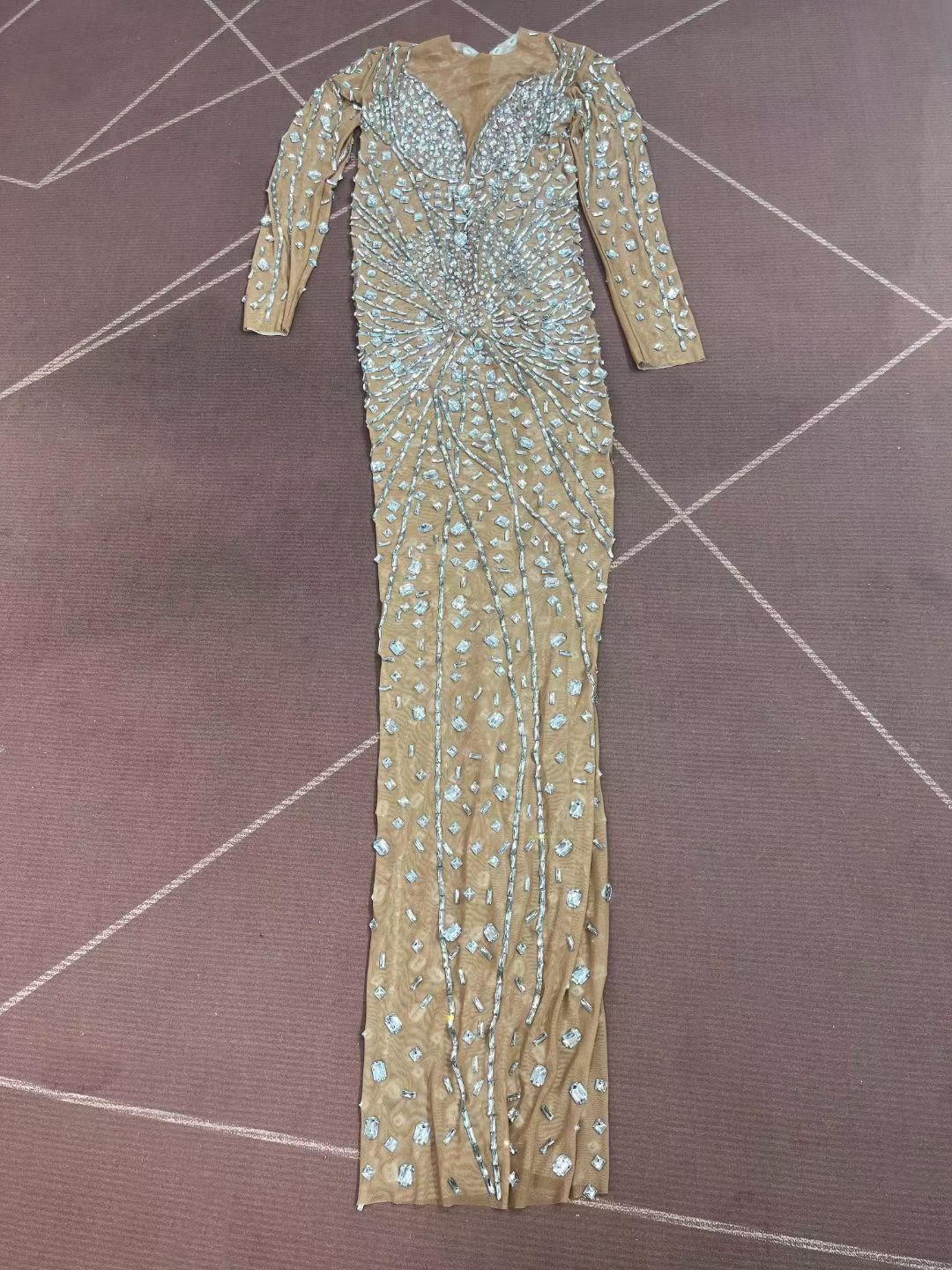 CELESINYI Yanhua Crystal Firework Gown (Nude)