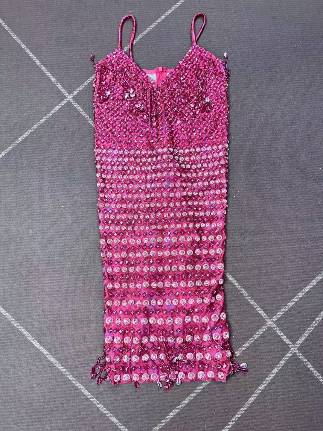 CELESINYI Fenhuopo Crystal Fuchsia Fringe Mini Dress