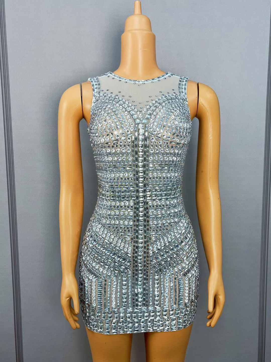 CELESINYI Zuanshijia Crystal Diamond Armor Mini Dress