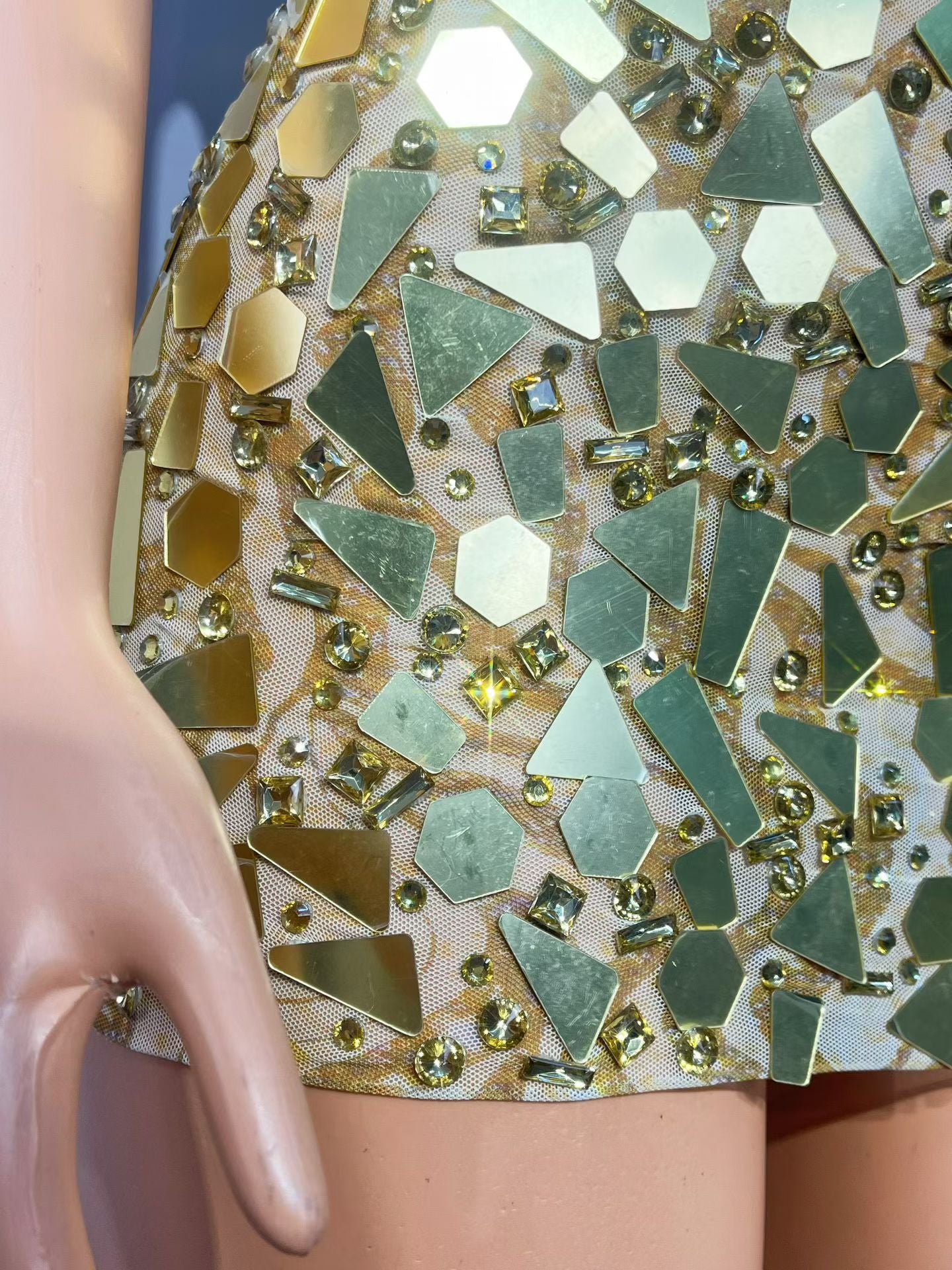 CELESINYI Jinsui Crystal Gold Open Back Mini Dress