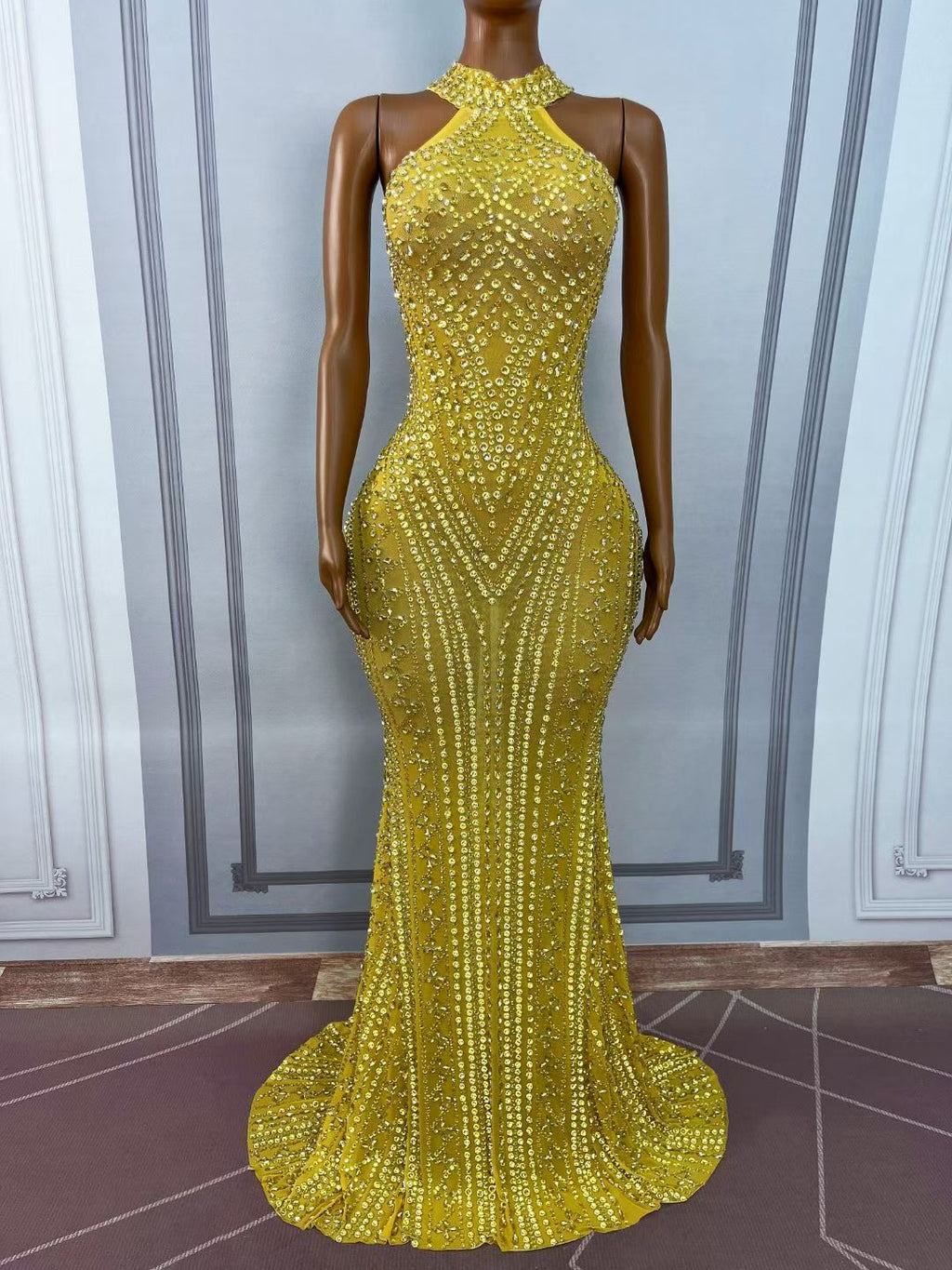 CELESINYI Zhusha Crystal Gown (Gold)
