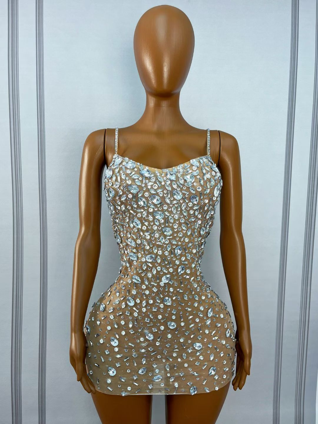 CELESINYI Xingshanshan Crystal Sparkle Mini Dress (Nude)
