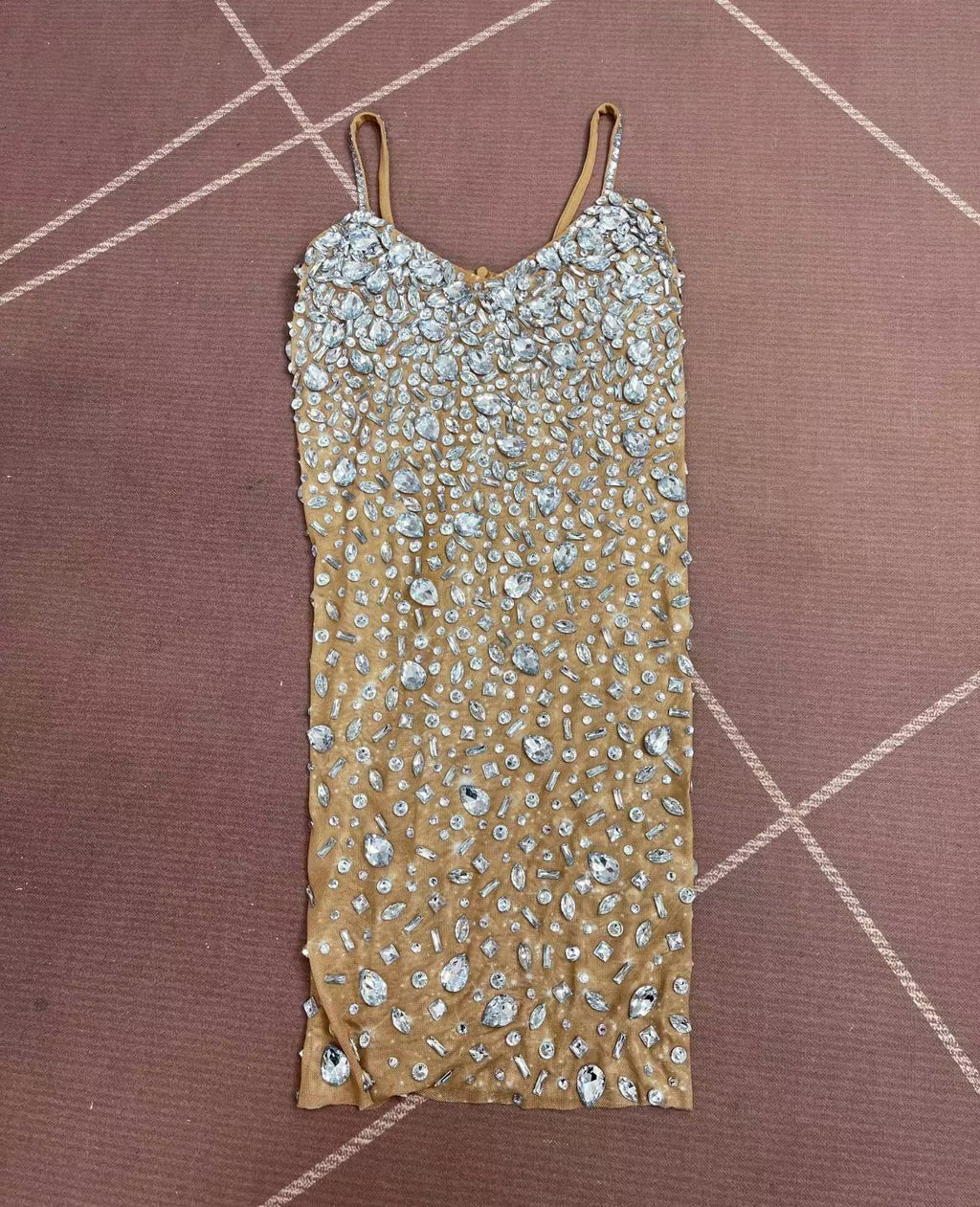 CELESINYI Xingshanshan Crystal Sparkle Mini Dress (Nude)
