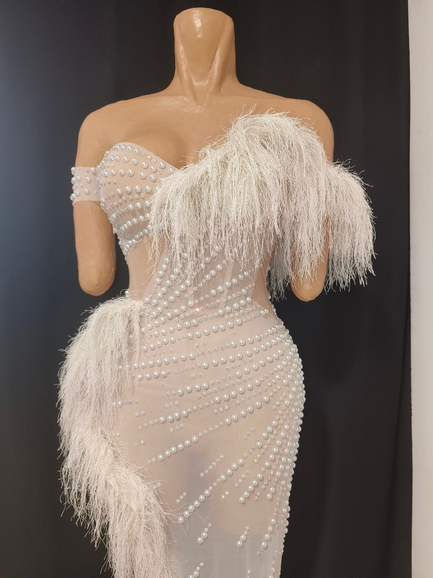 CELESINYI Yanwo Crystal Pearl Feather Mermaid Gown