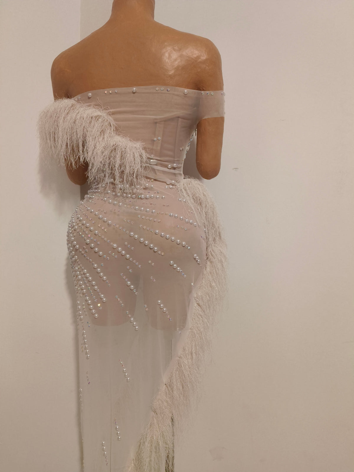 CELESINYI Yanwo Crystal Pearl Feather Mermaid Gown