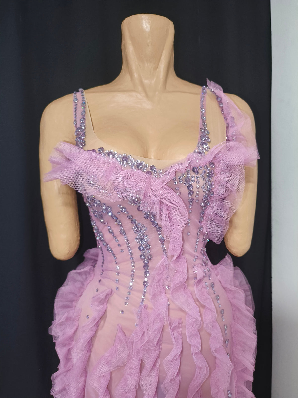 CELESINYI Xiangling Crystal Lavender Ruffle Mini Dress
