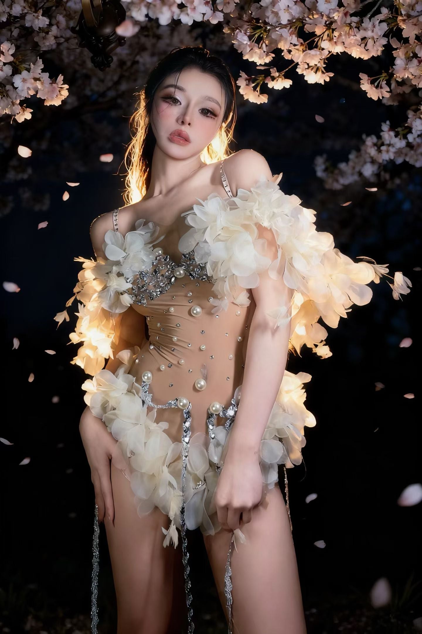 CELESINYI Huayan Pearl & Petal Bridal Gown Set