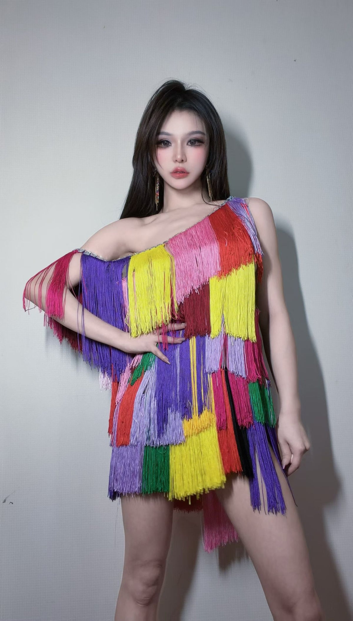 CELESINYI Tiaoseban Crystal Color-Block Fringe Mini Dress