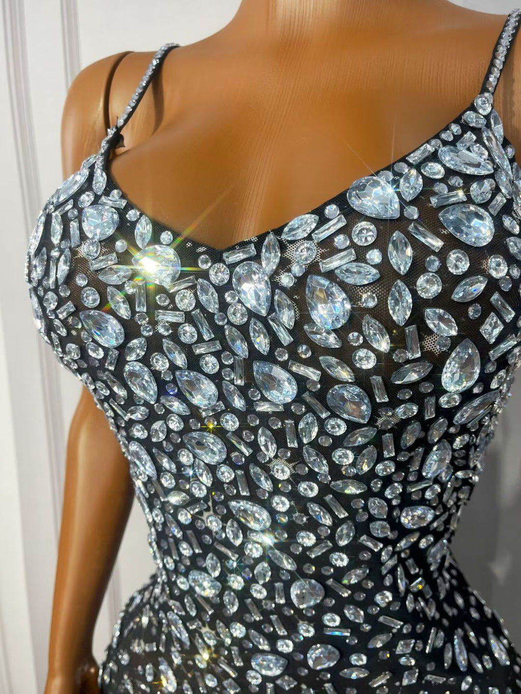 CELESINYI Xingshanshan Crystal Sparkle Mini Dress (Black)