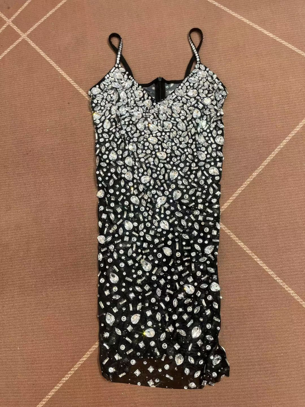 CELESINYI Xingshanshan Crystal Sparkle Mini Dress (Black)