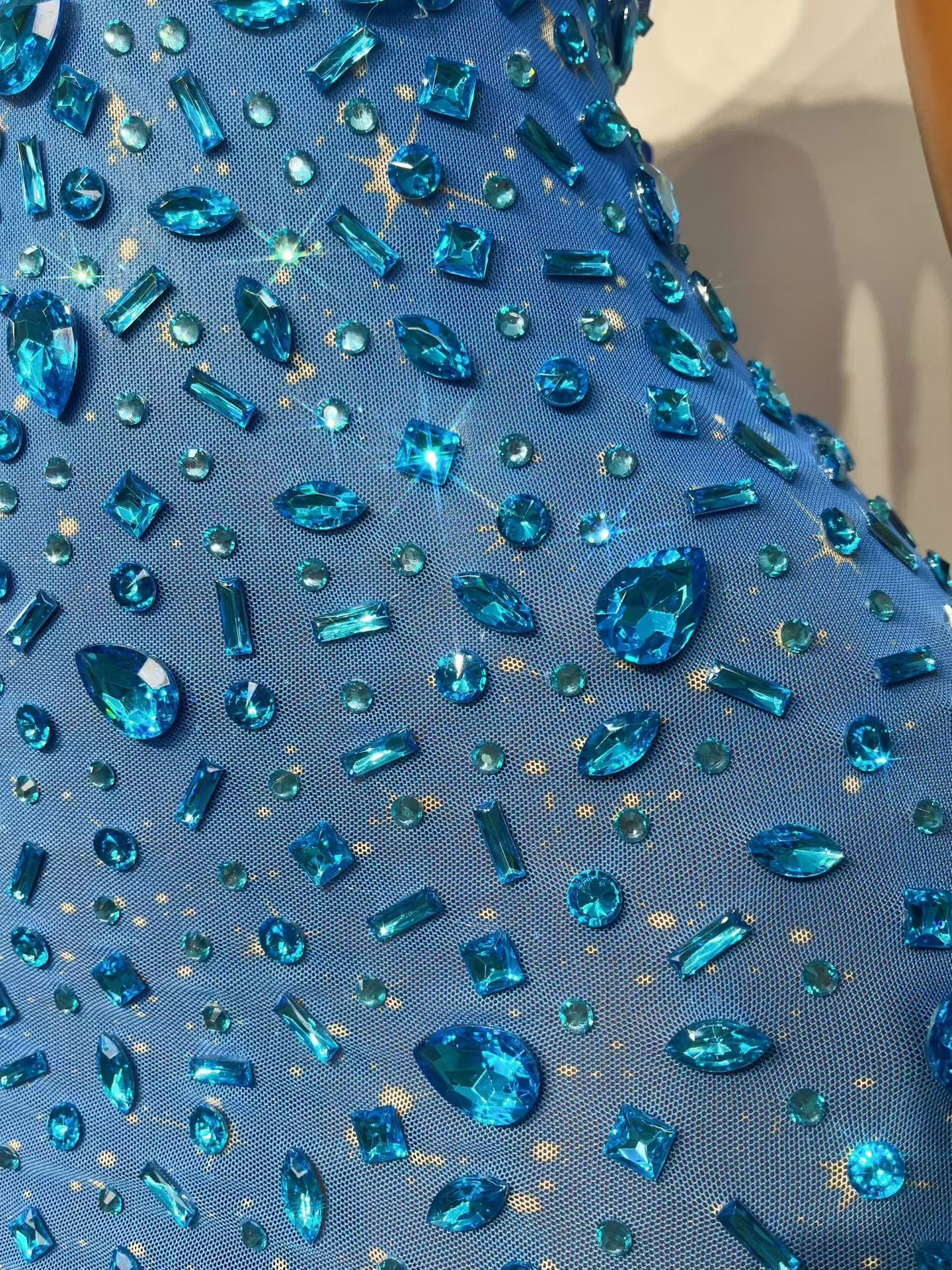 CELESINYI Xingshanshan Crystal Sparkle Mini Dress (Blue)