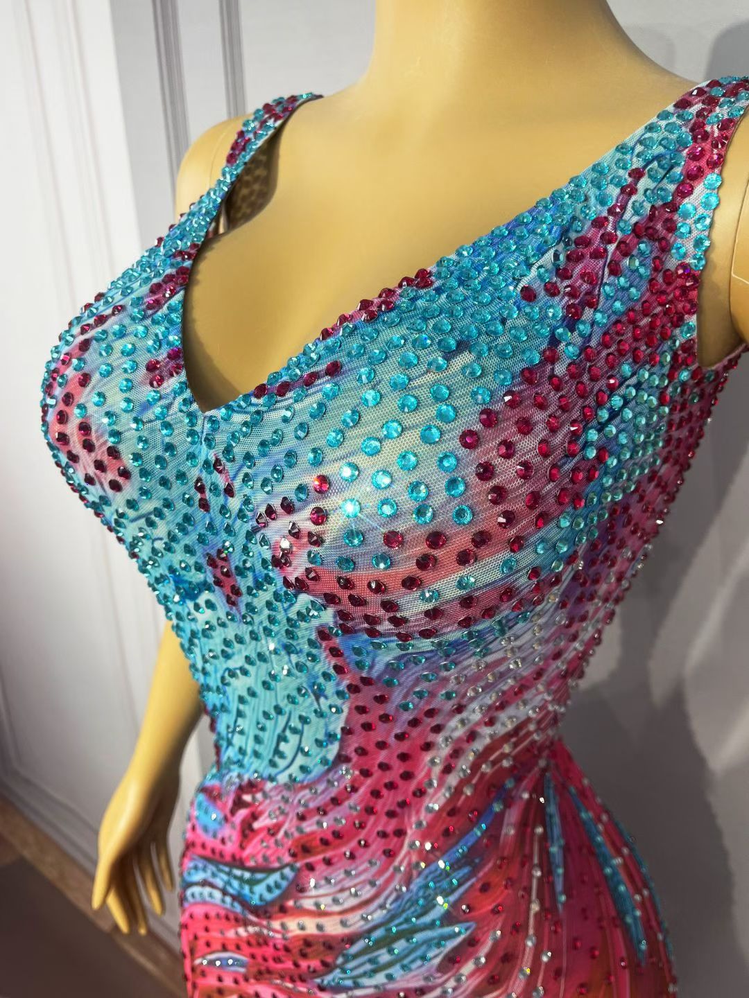 CELESINYI Haizhongye Crystal Ocean Print Slit Gown