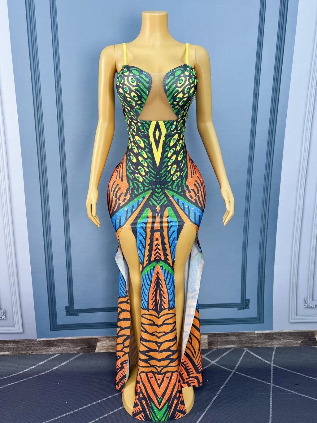 CELESINYI Qianzhenfeng Crystal Peacock Print Dress
