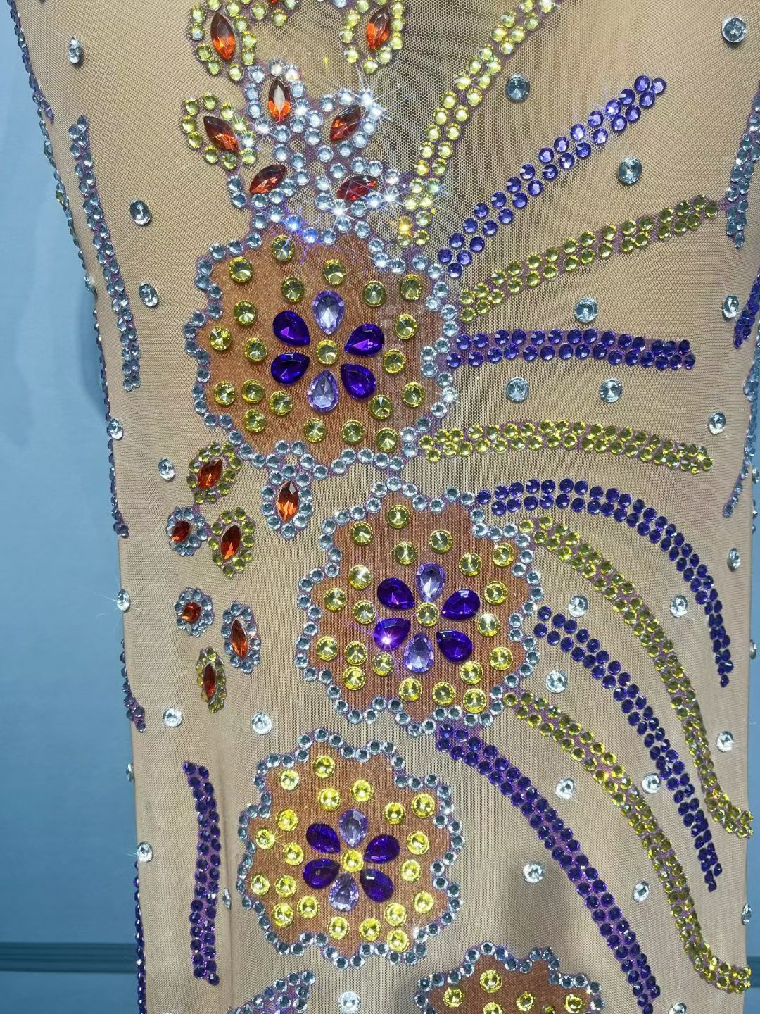 CELESINYI Shuiyu Crystal Floral Mermaid Gown