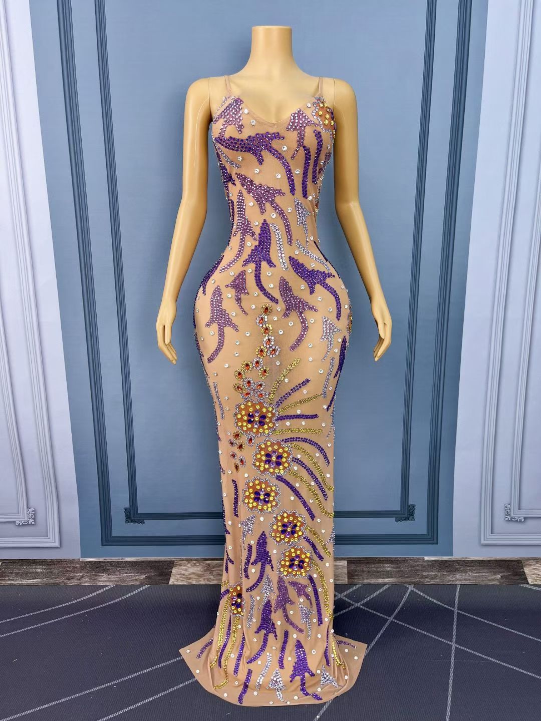 CELESINYI Shuiyu Crystal Floral Mermaid Gown