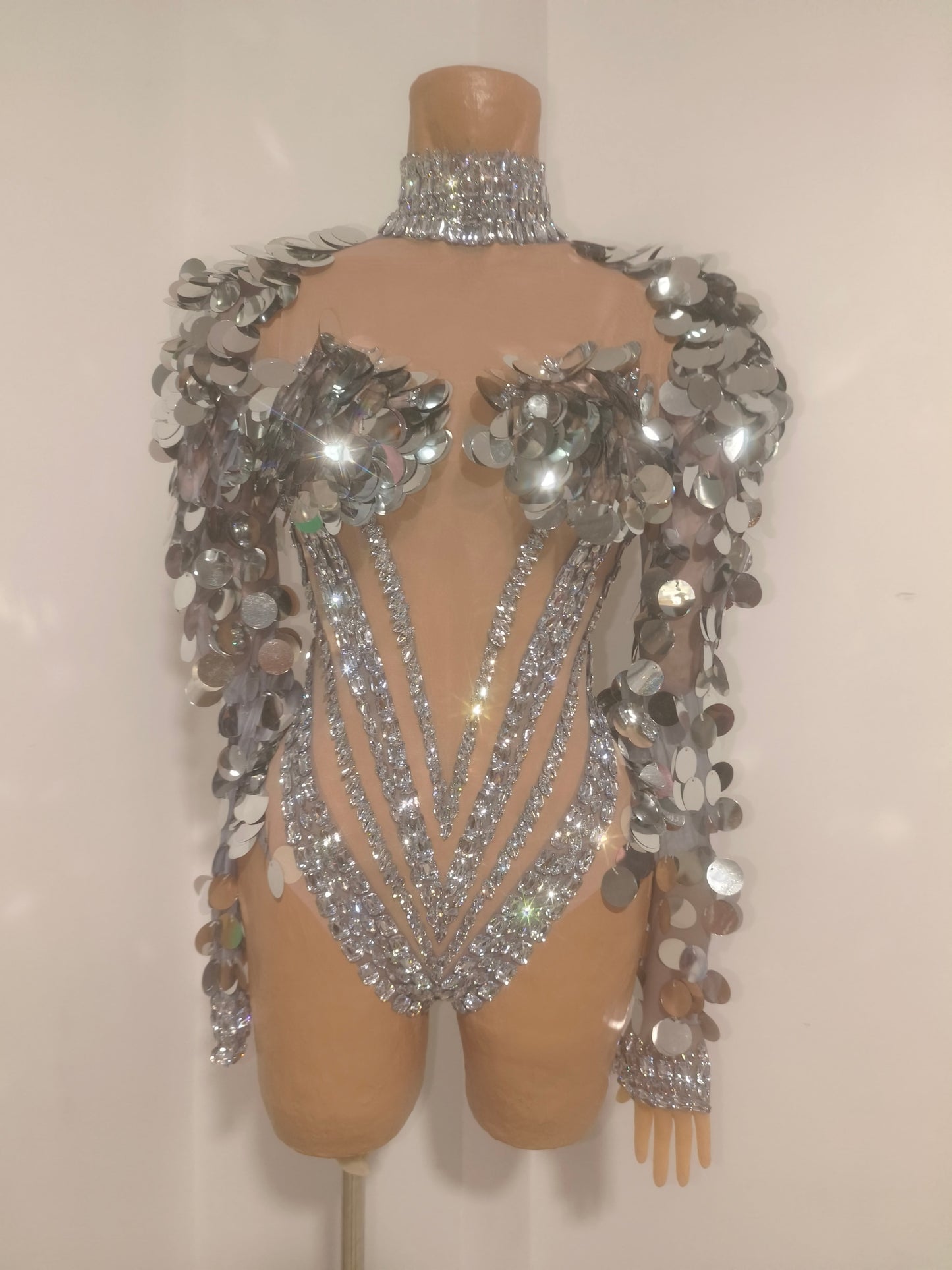 CELESINYI Shuiyue Crystal Silver Sequin Bodysuit
