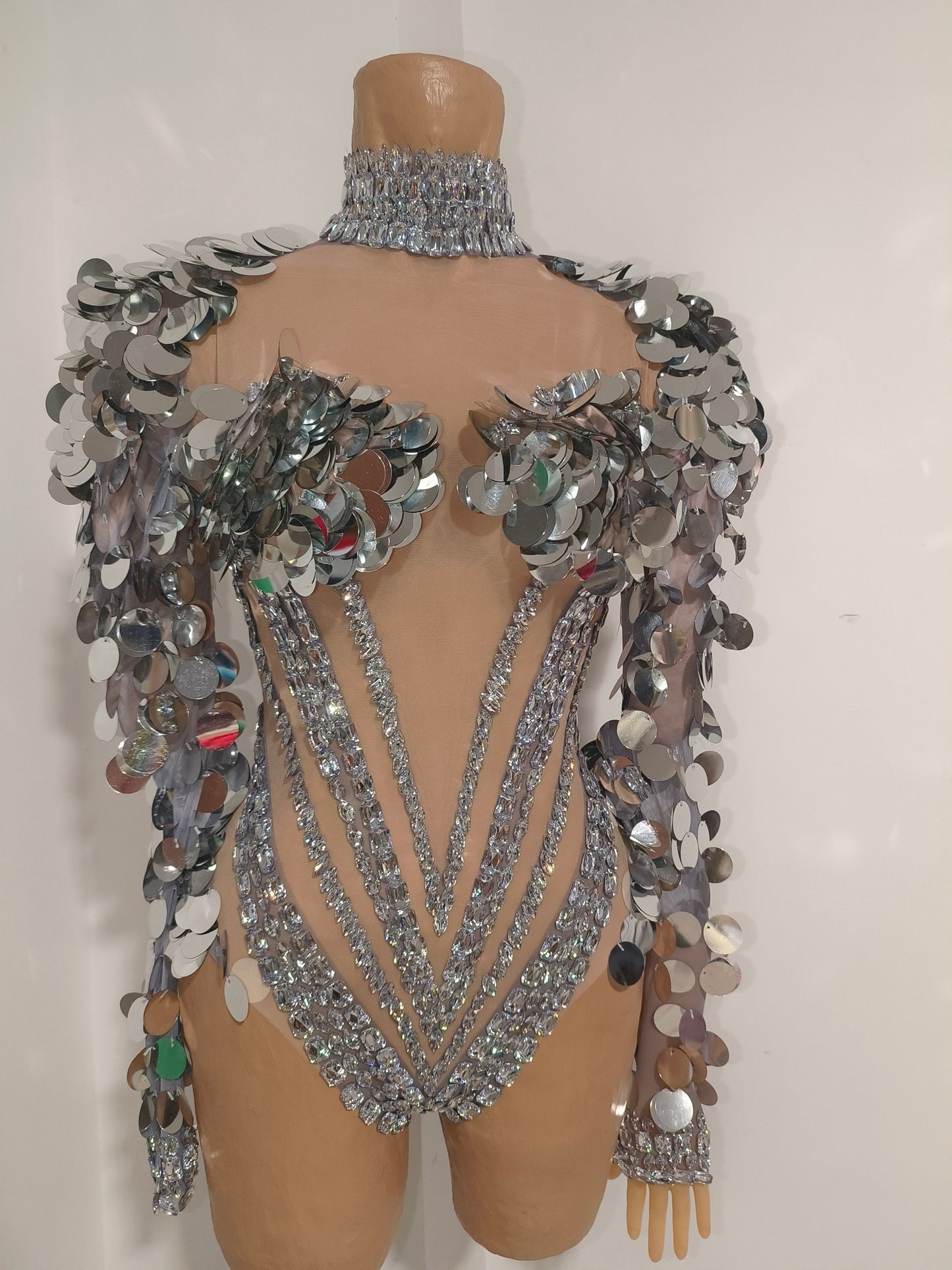 CELESINYI Shuiyue Crystal Silver Sequin Bodysuit