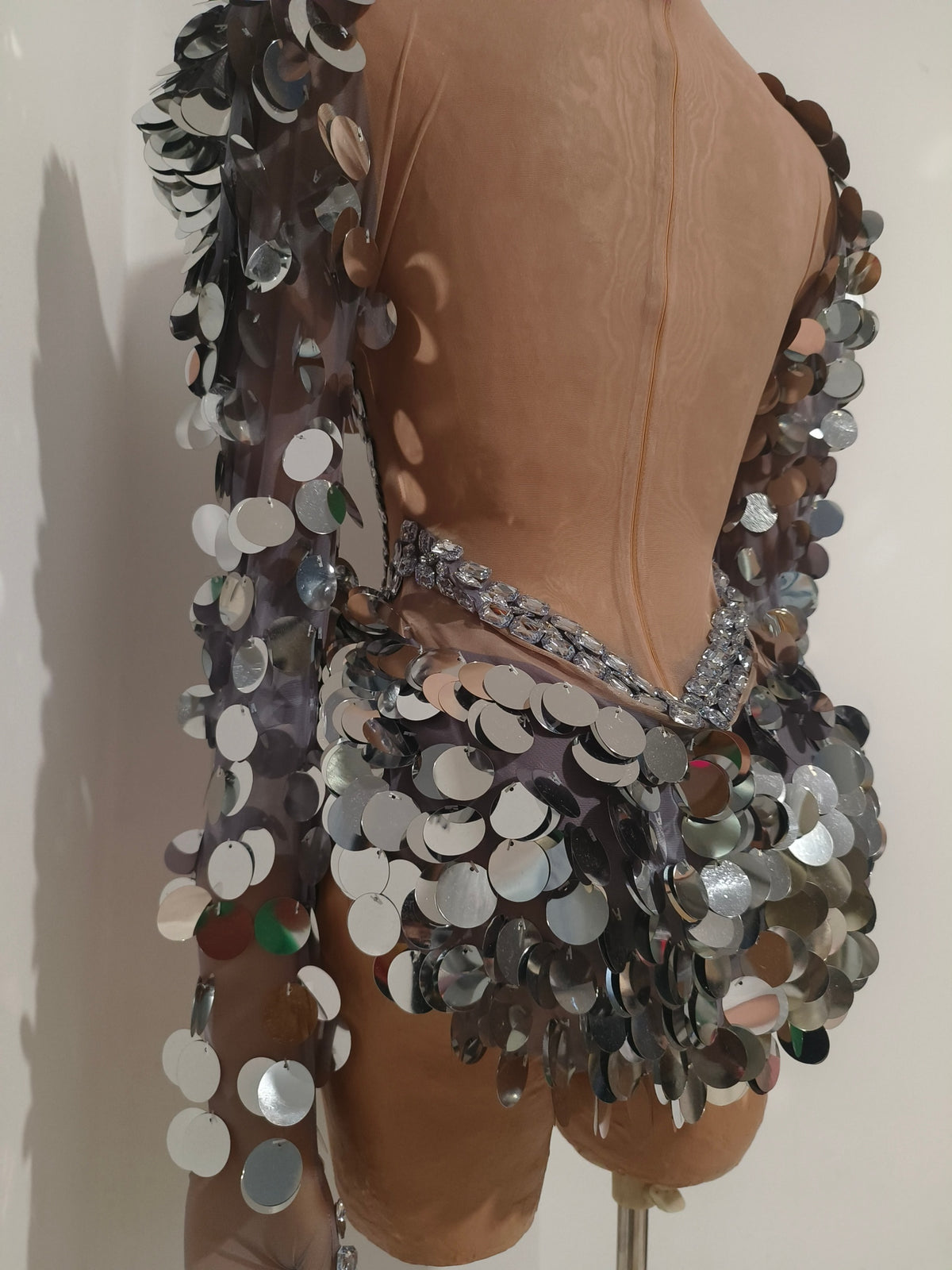 CELESINYI Shuiyue Crystal Silver Sequin Bodysuit