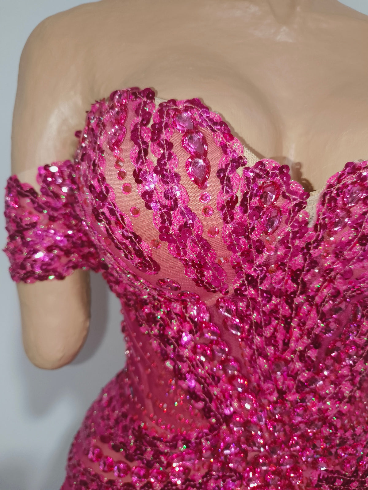 CELESINYI Huarong Rhinestone Fuchsia Mini Dress