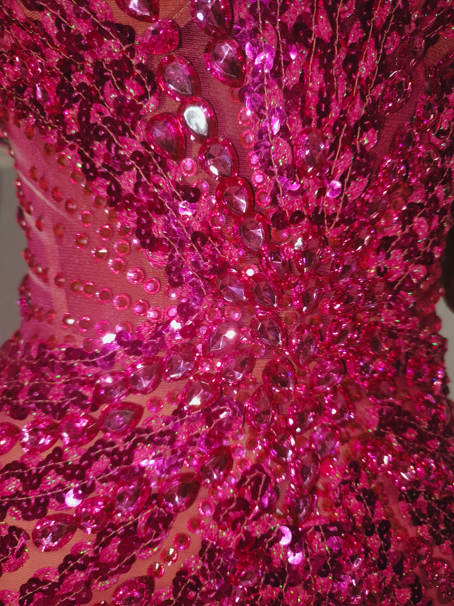CELESINYI Huarong Rhinestone Fuchsia Mini Dress