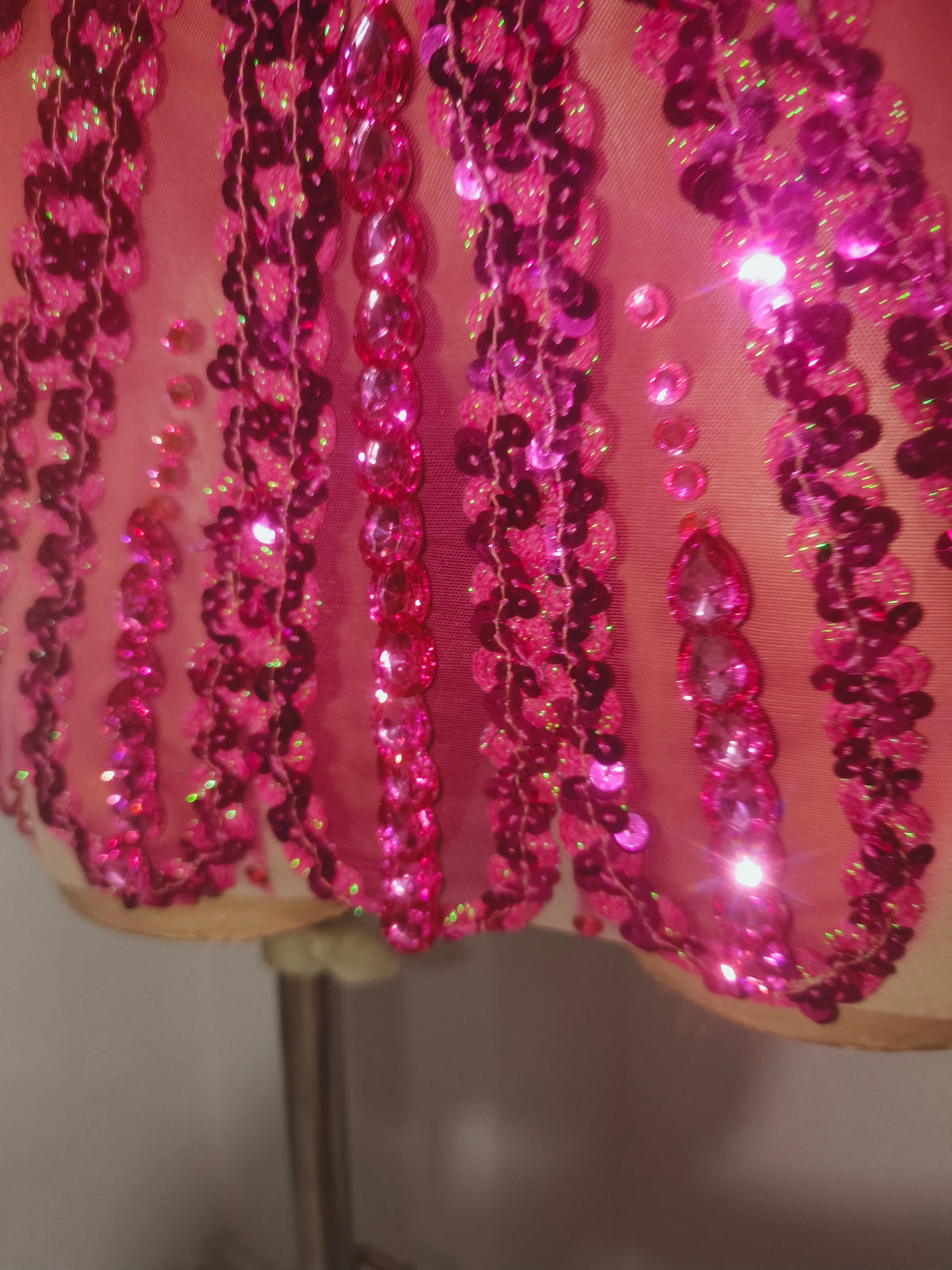 CELESINYI Huarong Rhinestone Fuchsia Mini Dress