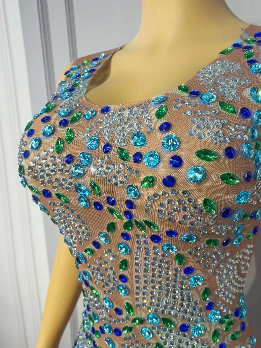 CELESINYI Chuanchuan Crystal Gem Mosaic Mini Dress
