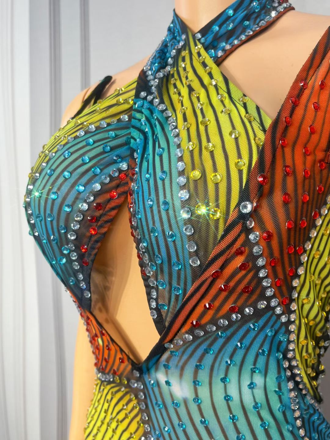 CELESINYI Caisehong Crystal Rainbow Party Dress