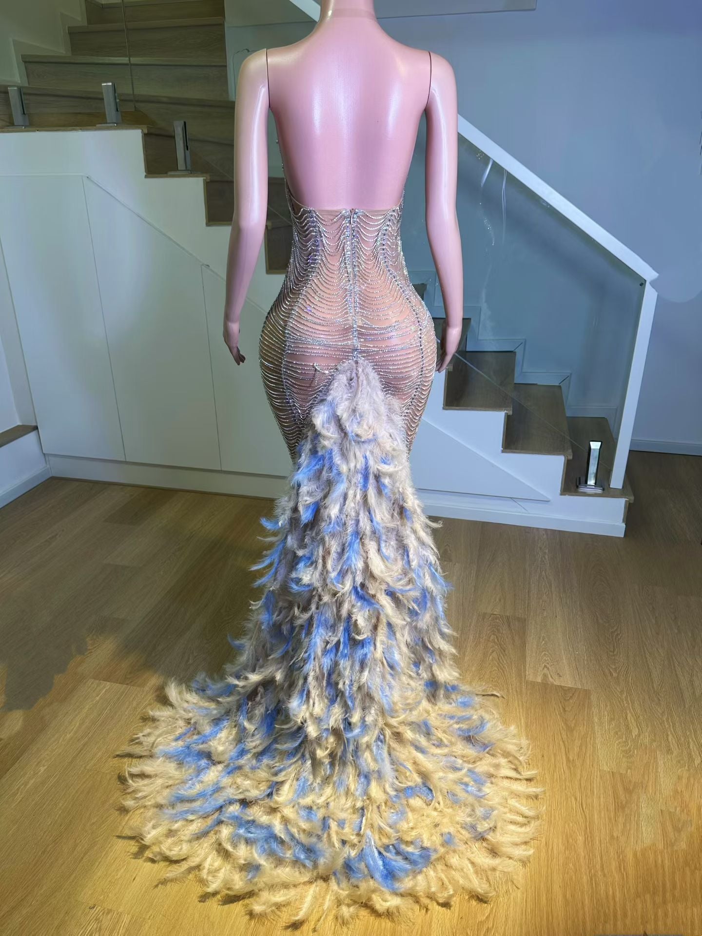 CELESINYI Jinghongyu Crystal Pearl Feather Mermaid Gown
