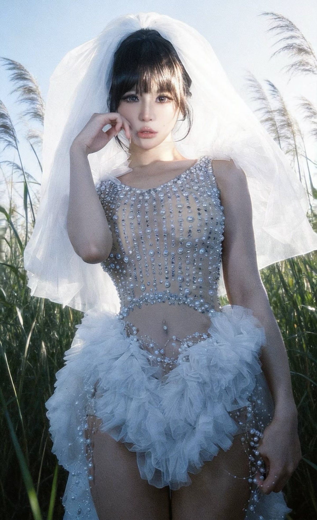 CELESINYI Luwei Crystal Pearl Cloud Two-Piece Set