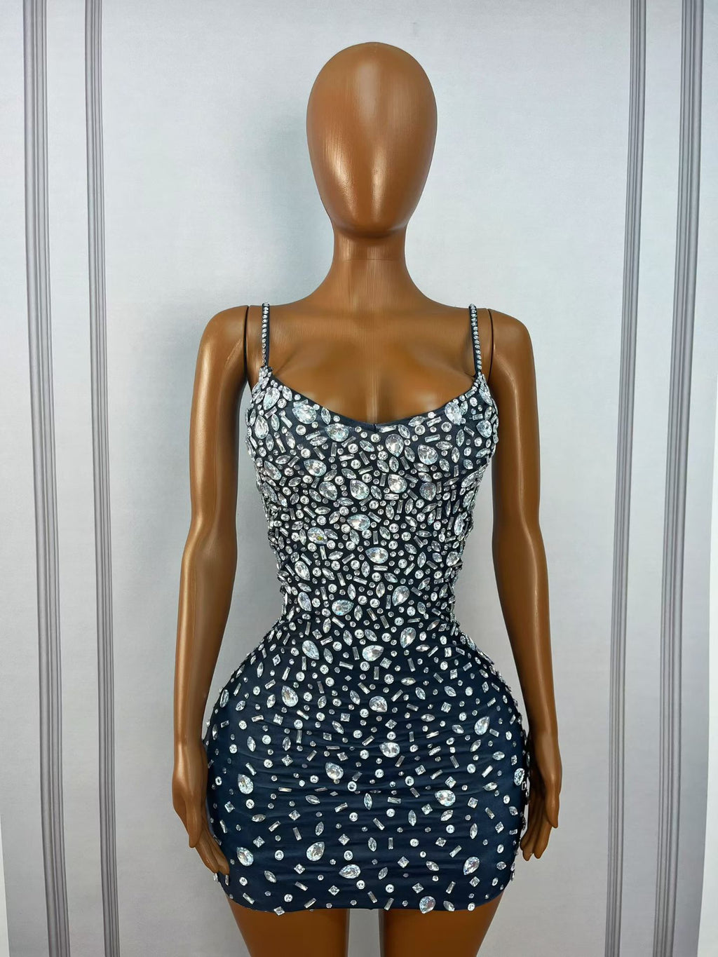 CELESINYI Xingshanshan Crystal Sweetheart Sparkle Mini Dress